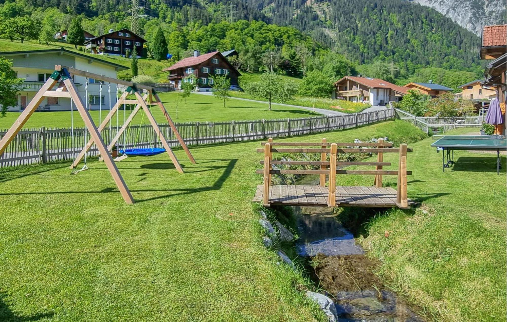 Bezauberndes Ferienhaus-Dalaas Villa Luaran gambar